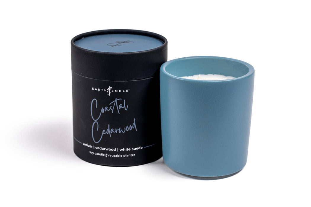 Earth & Ember 13 oz: Coastal Cedarwood