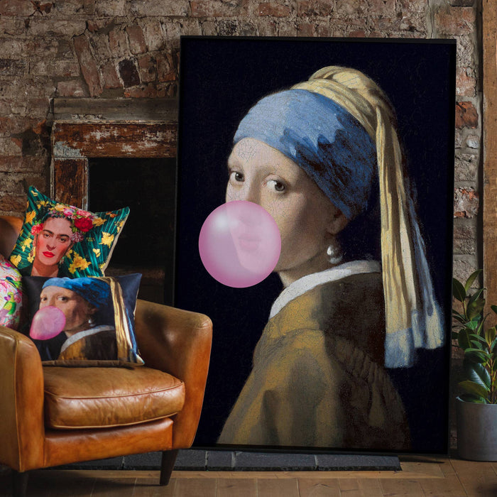 The Girl Blowing Bubblegum Print: 27 ½ x 39 ¼ in | 70x100 cm / Gloss