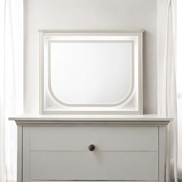 Laveda - Mirror With LED - Pearl White Finish