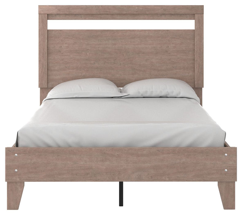 Flannia - Panel Platform Bed